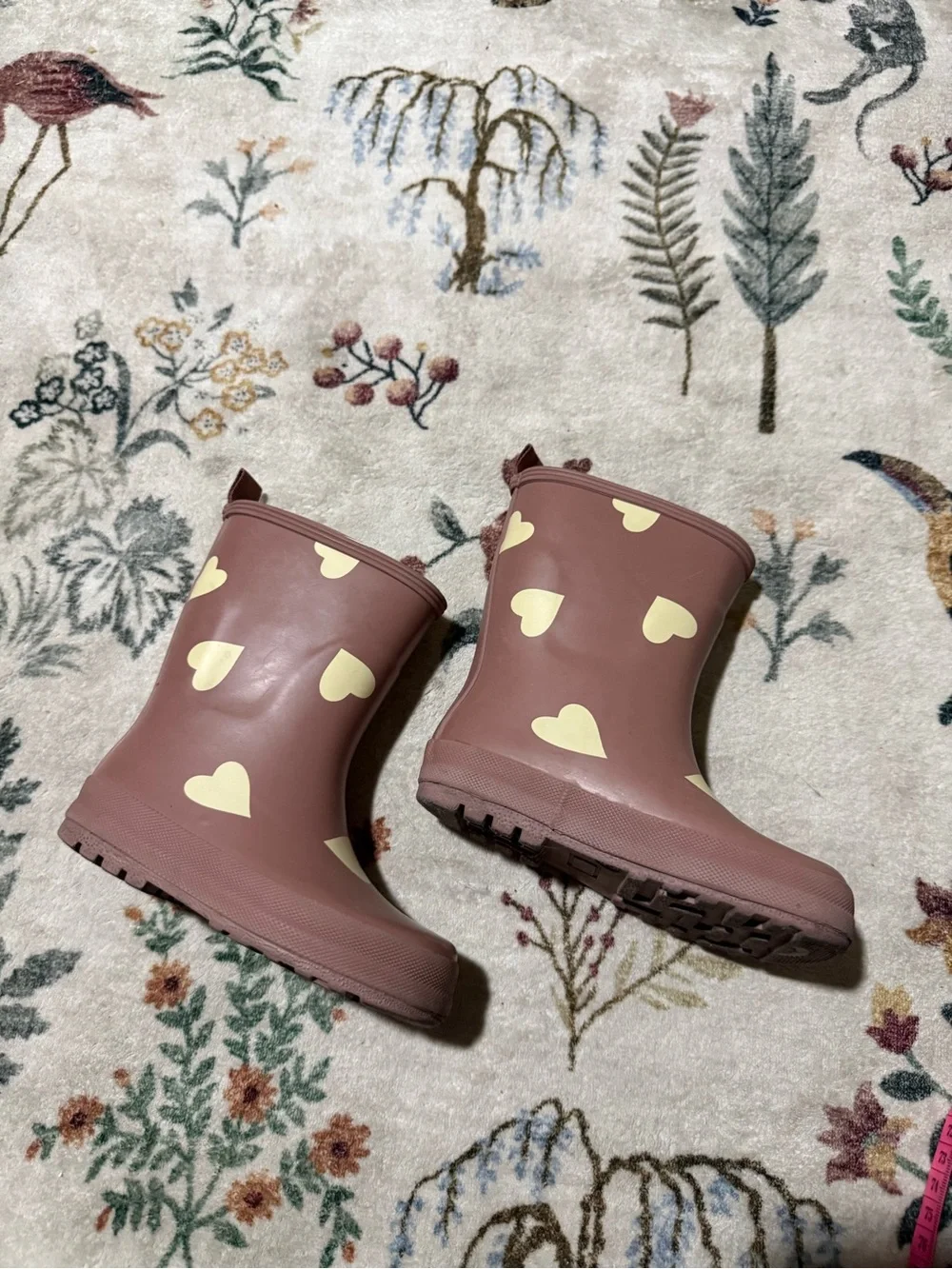 Zara Girls' Pink Heart Rain Boots 24